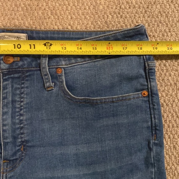 Madewell stretchy ankle jeans - Picture 7 of 10